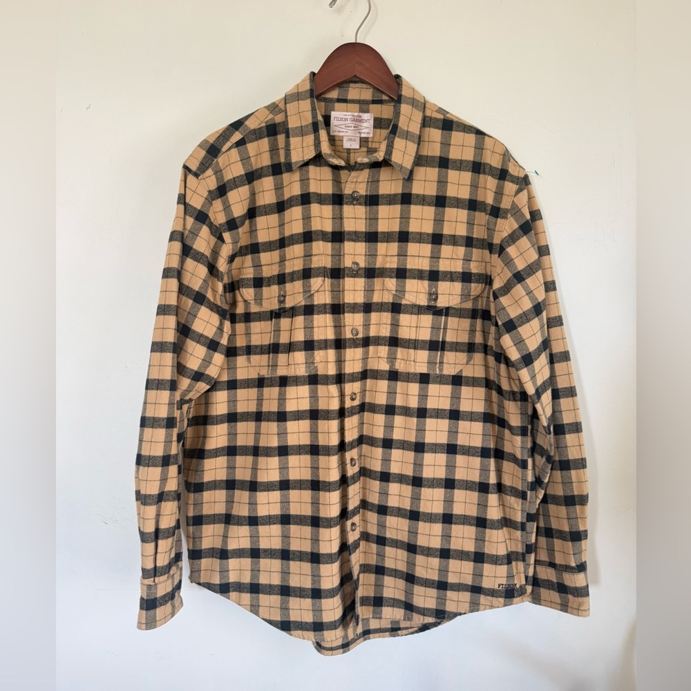 C.C. Filson Men’s Alaskan Guide Flannel Shirt, Large, Multicolor Plaid